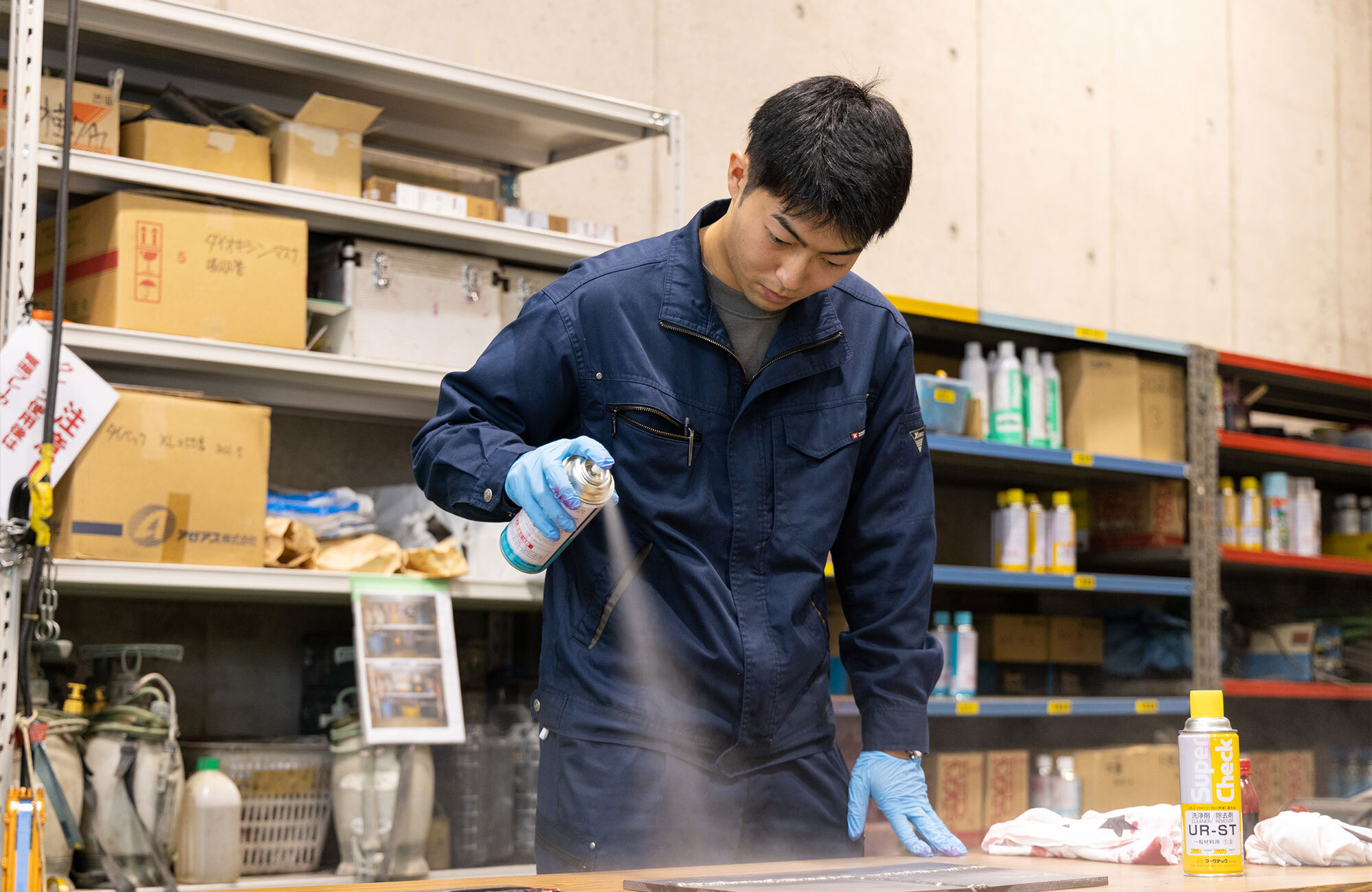 写真：作業をしている様子