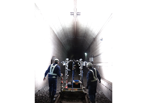 写真：鉄道トンネル